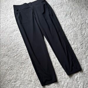 Athleta black Brooklyn mid-rise anklePants